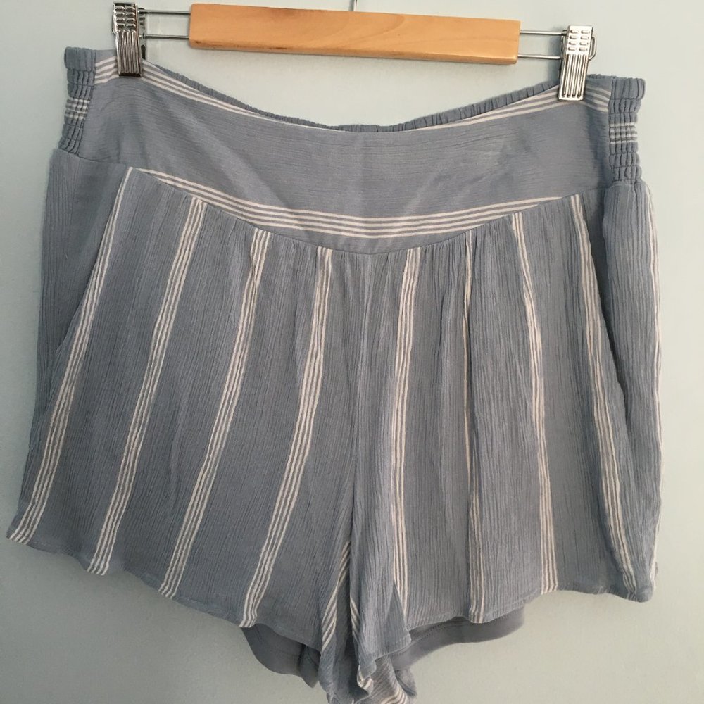 Torrid Light Blue Striped Flowy Shorts Size 0X